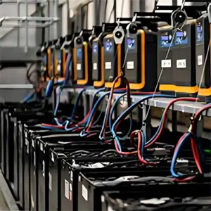 طول عمر باتری لیفتراک